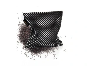 Řepkový polštářek LITTLE DOTS BLACK